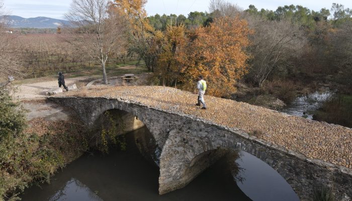 Les Trois Châteaux - Pont de Cammaous