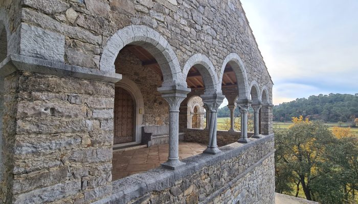 Les Trois Châteaux - Temple de Pise